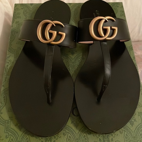 Gucci Marmont Double G Thong Sandals - Picture 4 of 7